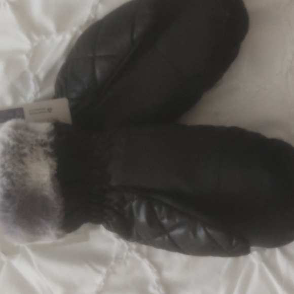 Winter gloves - Picture 2 of 2